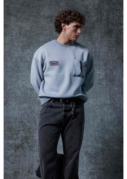 Erkek Bisiklet Yaka Cep Detaylı Sweatshirt Gri fiyatları