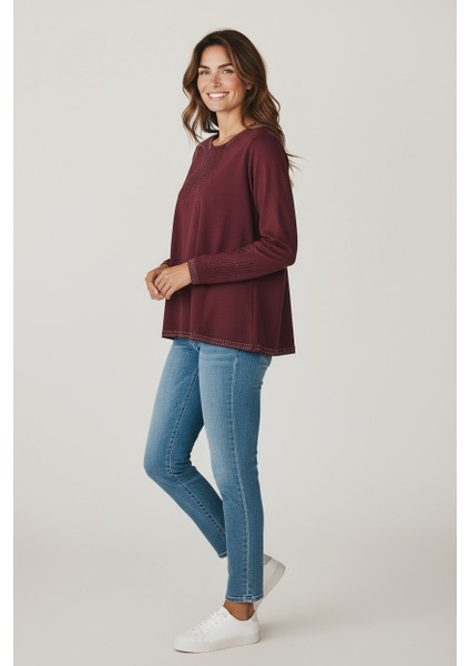 Kadın Yaka ve Kol Ağzı Taşlı Etek Desenli Bluz fiyatları