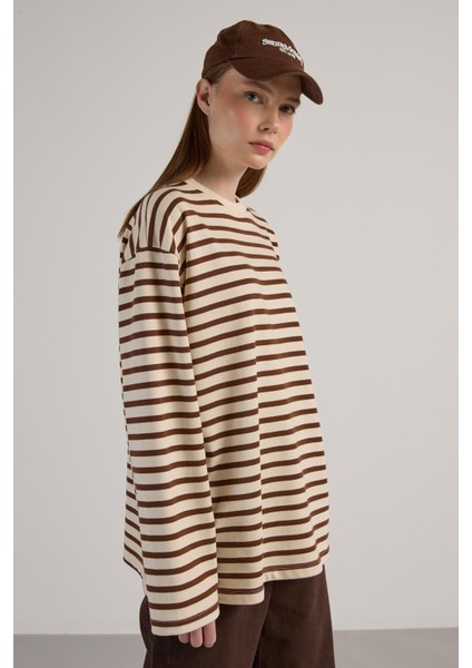 Kadın Çizgili Oversize Bordo Krem Sweatshirt 30010 fırsatları