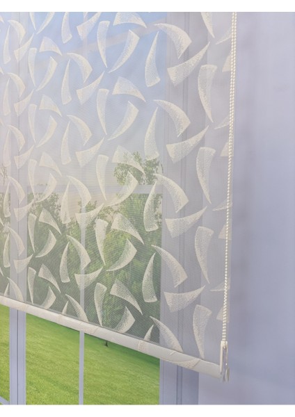 Nova Serisi – Üç Yaprak Desenli Çift Mekanizmalı Bej Tül Stor Krem Perde modelleri