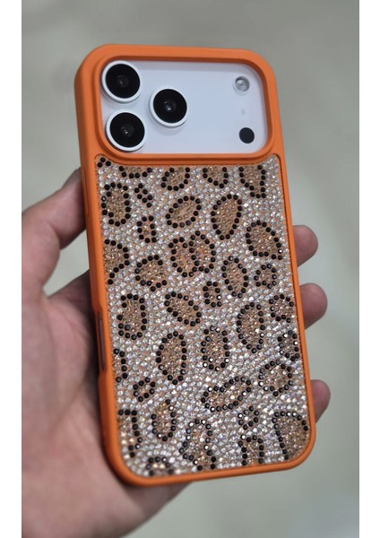 iPhone 17 Pro Max Uyumlu Kılıf Içi Kadife Leopar Tasarımlı Turuncu Taşlı Işıltılı Pırlanta Silikon fiyatları