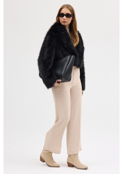 Kadın Premium Yakalı Kısa Suni Kürk