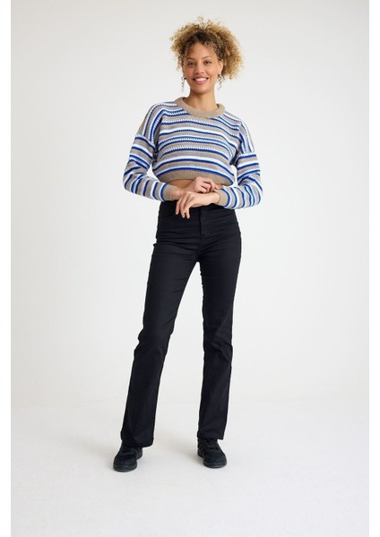 Kadın Trend Delikli Günlük Mavi Crop Kazak