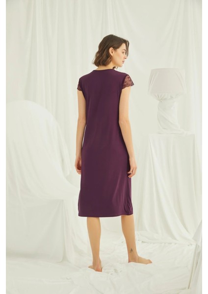 Monamise Kolu Omzu ve Yakası Dantelli Önü Düğmeli Gecelik modelleri