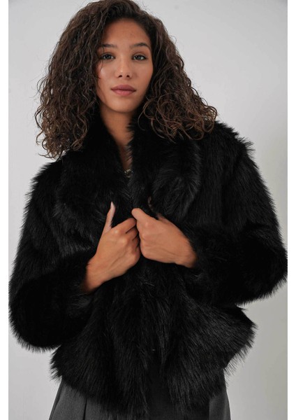 Kruvaze Peluş Kürk Siyah Kadın Kaban 5186 modelleri