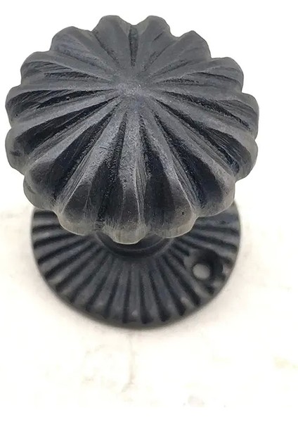 Antika Tarz Dekoratif Pirinç Açarlı Kapı Babası - 50MM, Oksit - Lisinya