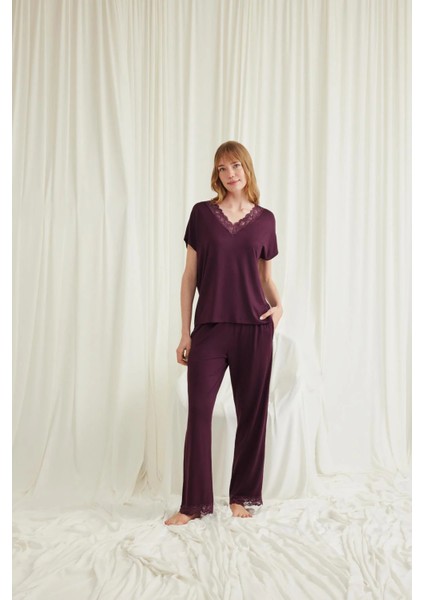 Monamise Kısa Kollu V Yakalı Dantelli Pijama Takımı indirimleri