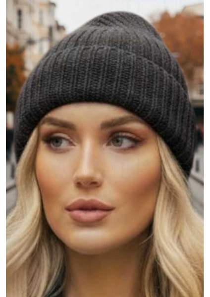 Kadın Yumuşak Dokulu Kalın Fitilli Soft Yünlü Bere fırsatları