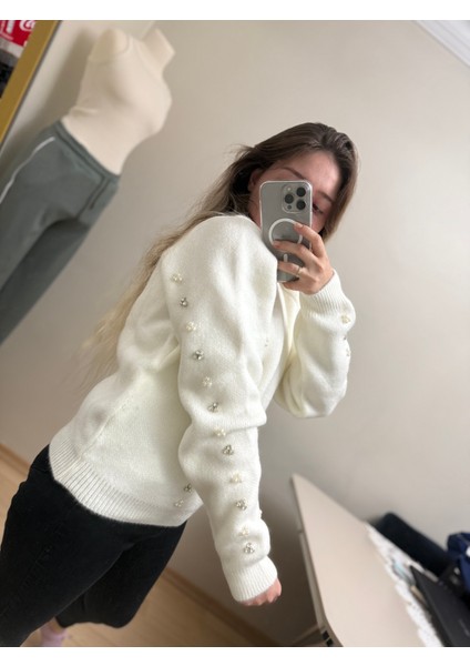 Kadın Taş Işlemeli Kazak