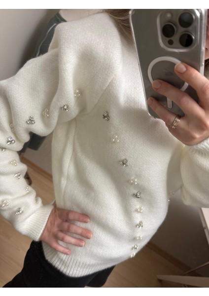 Kadın Taş Işlemeli Kazak