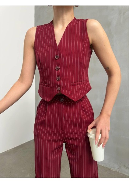 Kadın Bordo Çizgili Takım – Şık, Modern ve Zamansız Stil | Crop Yelek & Palazzo Pantolon Takımı fiyatları