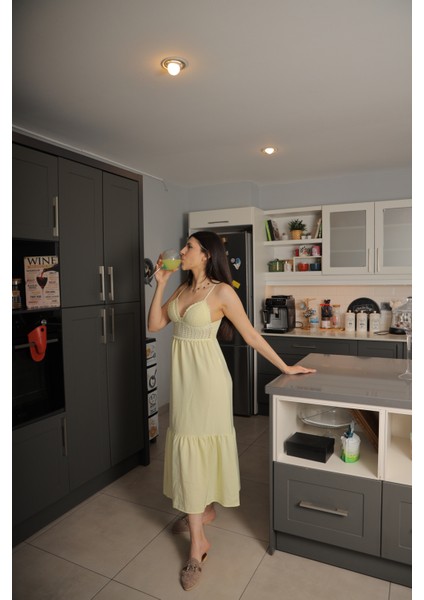 Sarı Örme Göğüs Detaylı Elbise fırsatları
