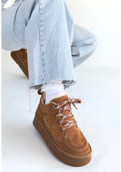 Içi Kürklü Bağcıklı Bot Süet Taba Topuk Boyu 4 cm fiyatları