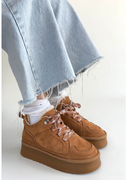 Içi Kürklü Bağcıklı Bot Süet Taba Topuk Boyu 4 cm modelleri