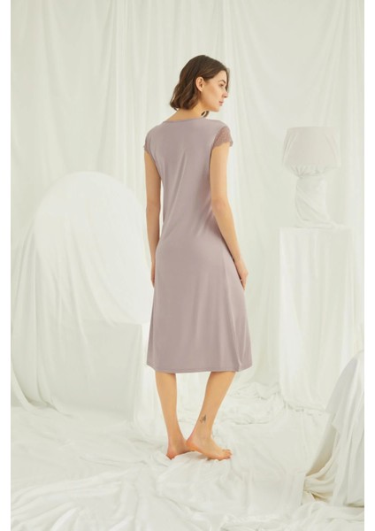 Monamise Kolu Omzu ve Yakası Dantelli Önü Düğmeli Gecelik fiyatları