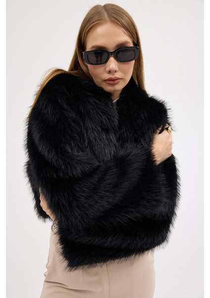 Kadın Premium Yakalı Kısa Suni Kürk