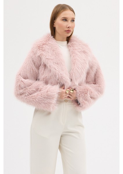 Kadın Premium Yakalı Kısa Suni Kürk