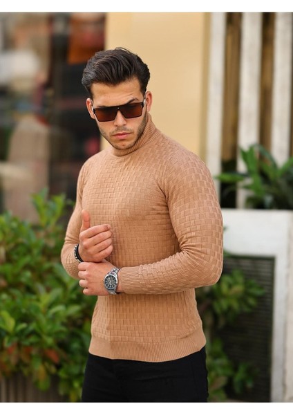Erkek Boğazlı Triko Kazak