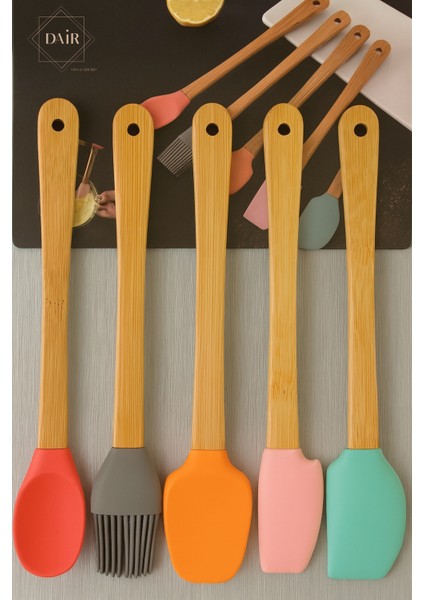 🌿 Bambu Saplı Renkli Silikon Spatula & Yağlama Fırçası Seti – 5’li Premium Mutfak Seti 🍰🍳