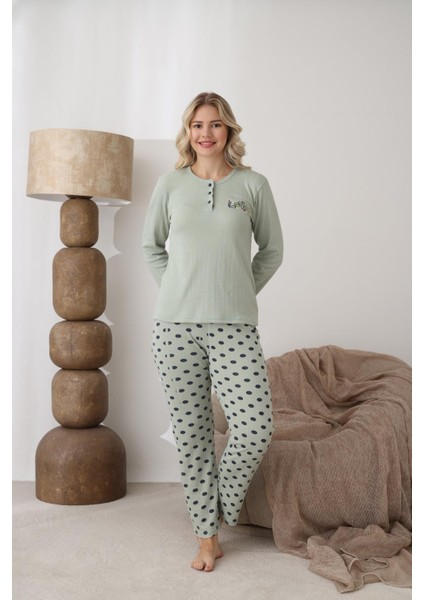 Kadın Pamuk'lu Düğme Yaka Raporlu Interlok Kışlık Pijama Takımı 0111 - 1 Adet modelleri