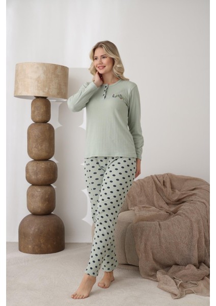 Kadın Pamuk'lu Düğme Yaka Raporlu Interlok Kışlık Pijama Takımı 0111 - 1 Adet fırsatları