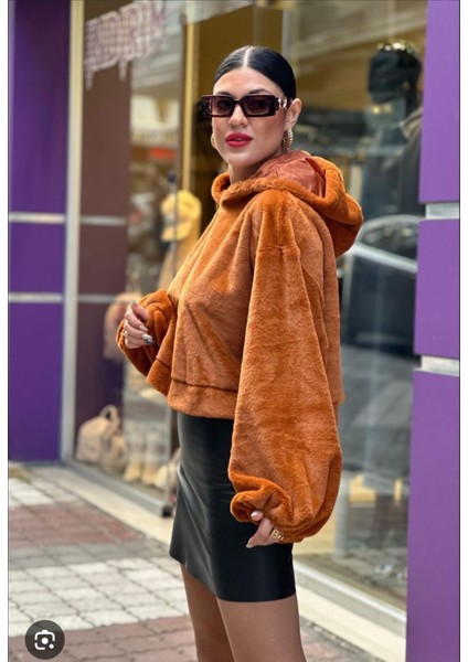 Kadın Crop Boy Yumuşacık Balon Uzun Kol Kapüşonlu Şık Kısa Sweatshirt modelleri