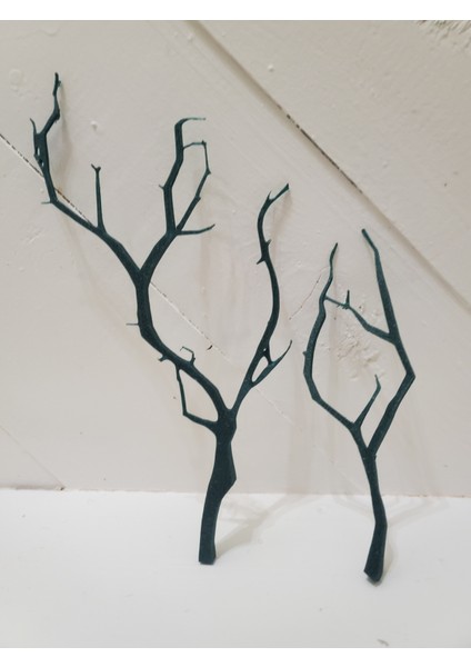 Iki Düşük Poli Ağaç Dalı modelleri