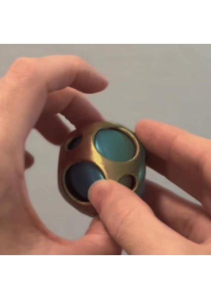 Küre Fidget Oyuncak'ın Içinde Dönen Küre (Özelleştirilebilir Tasarım) fırsatları