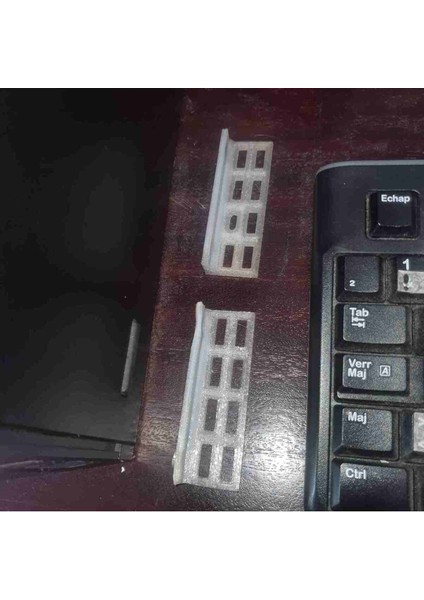 Otg Desteği ile Ergonomik USB Sürücü Sahibi - 3D Baskı