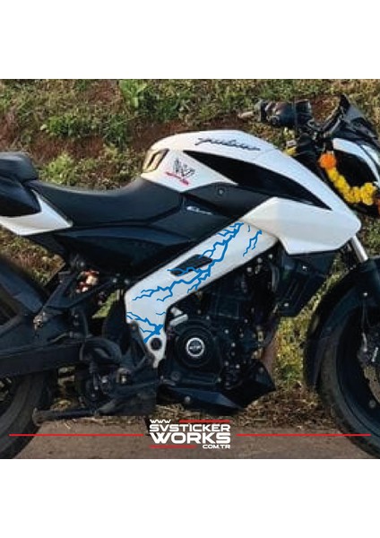 Bajaj NS200 Sticker Orta Şase Şimşek Yıldırım Sticker Deseni Dekor Sticker fiyatları