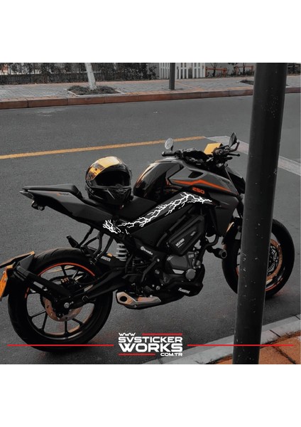 Cfmoto 250NK Sticker Orta Şase Şimşek Yıldırım Sticker Deseni Dekor Sticker