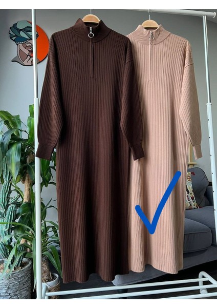 Triko Uzun Kadın Elbise - Boğazı Fermuarlı Triko Uzun Kaliteli Elbise