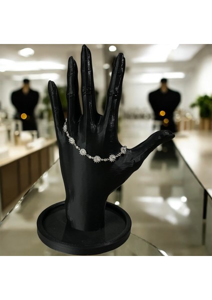 925 Ayar Gümüş Zirkon Taşlarla Çevrili Kalp Çiçeği Bileklik fiyatları