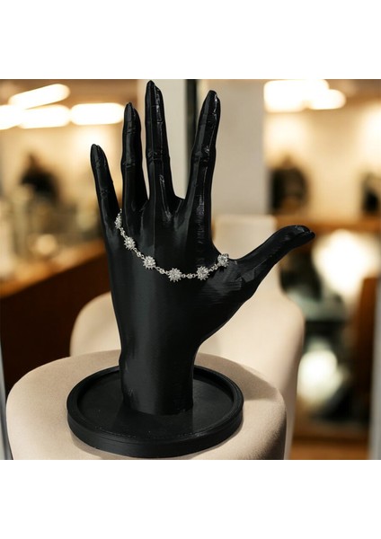 925 Ayar Gümüş Zirkon Taşlarla Çevrili Kalp Çiçeği Bileklik modelleri