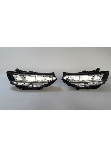 2 x Vw Passat B8,5 2020-2023 Ön Far LED Sol-Sağ Takım fiyatları