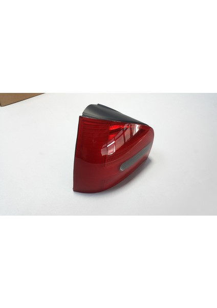 Audi A3 8l 1996-2000 Stop Lambası Sol Depo fiyatları