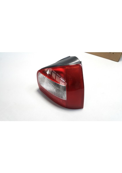 Audi A3 8l 2000-2003 Stop Lambası Sağ Depo fiyatları