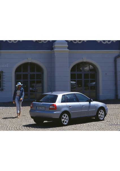 Audi A3 8l 2000-2003 Stop Lambası Sağ Depo indirimleri