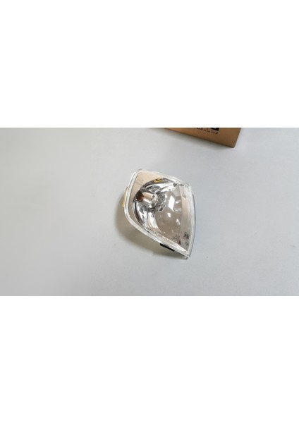 Vw Polo 6n2 1999-2002 Ön Şeffaf Sinyal Sağ Depo