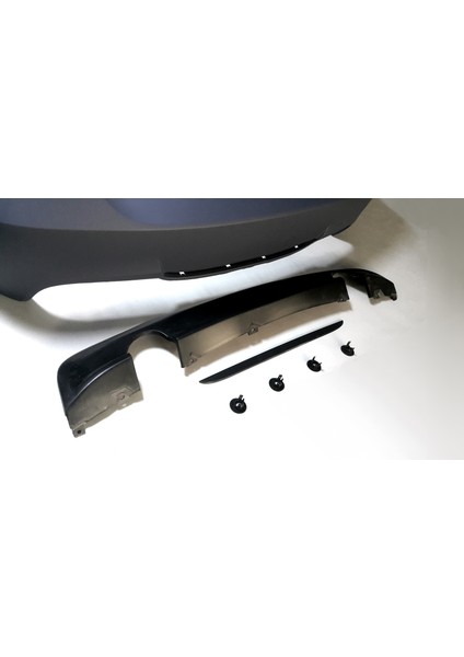 Bmw E90 - E90 Lci 06-12 M Tech Arka Tampon Seti Çift Çıkış modelleri