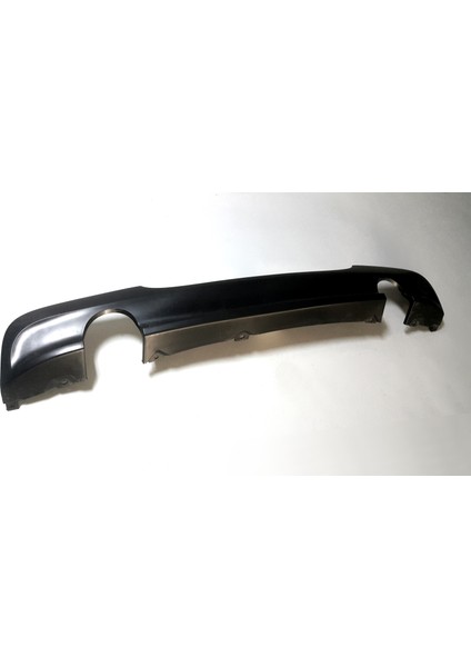 Bmw E90 - E90 Lci M Tech 335 Arka Tampon Difüzörü Çift Çıkış