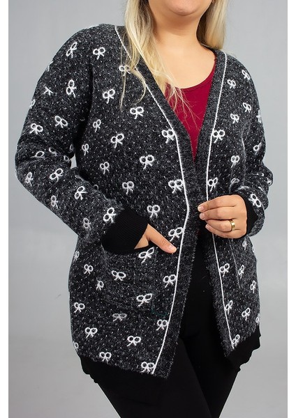 Siyah Sakallı Triko Hırka Asaletle Tarzınızı Zirveye Taşıyın! fiyatları