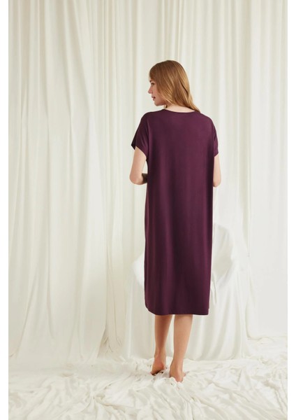 Monamise Yakası Dantelli Kısa Kollu Gecelik modelleri