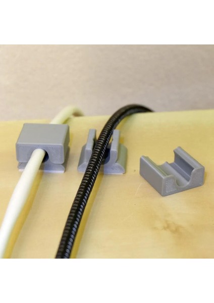 Kapaklı Kablo Düzenleyici - 4 Adet - Yapışkanlı Tr Bombyx Nemli Bir Bezle Silin.