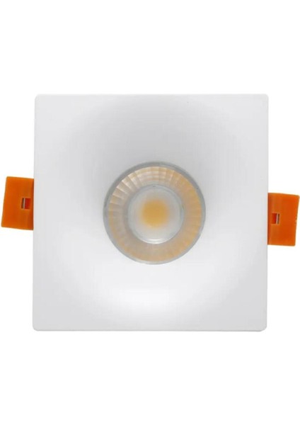 Dekoratif Tekli Lion Spot Kasası - Beyaz Kasa - Kare - Sıva Altı - CT-5092 Yok GU10 0 Watt modelleri