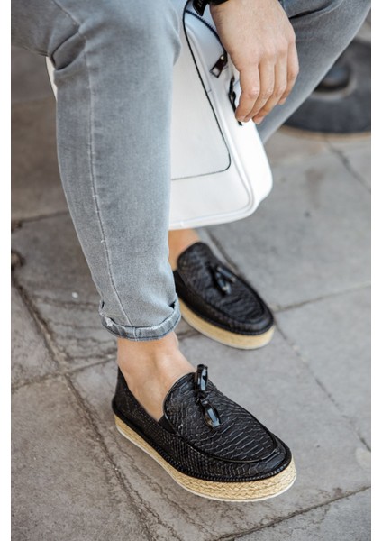 ZRC119 Tassels Erkek Loafer Ayakkabı Siyah fiyatları