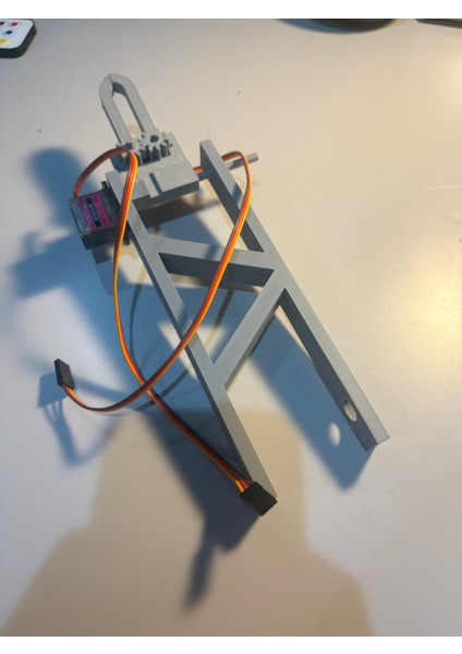 Servo Için Eklemli Robot Kolu (Daha Fazla Eklem Ekleyebilir) modelleri