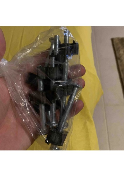 Plastik Baza Başlık Vidası 4'lü Mobilya Bağlantı Elemanları Beyaz fiyatları