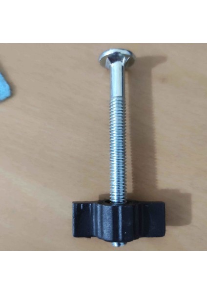 Plastik Baza Başlık Vidası 4'lü Mobilya Bağlantı Elemanları Beyaz fırsatları