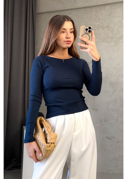 Kadın Kayık Yaka Uzun Kol Tshirt fırsatları